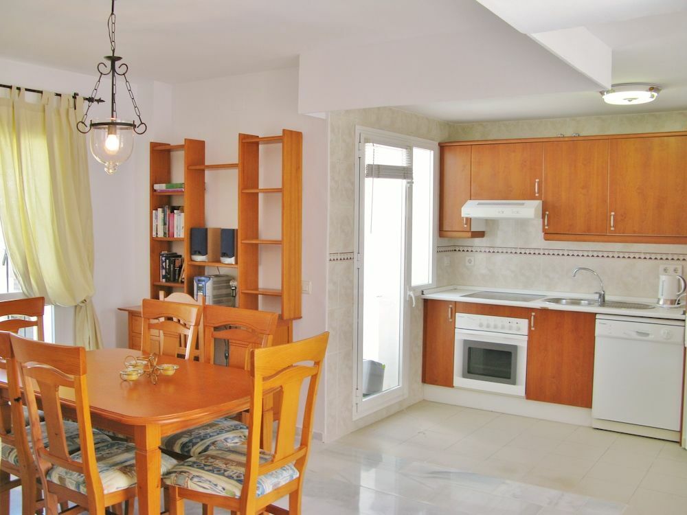 Apartamentos Y Casas Serinamar Marbella El Ángel 外观 照片