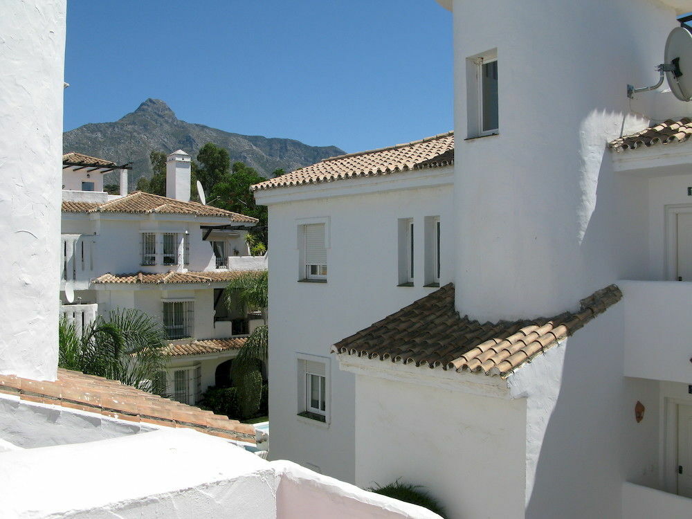 Apartamentos Y Casas Serinamar Marbella El Ángel 外观 照片