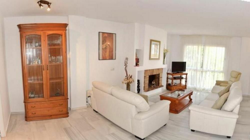 Apartamentos Y Casas Serinamar Marbella El Ángel 外观 照片